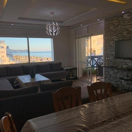 Duplex Vu Sur Mer Martil Bagian luar foto