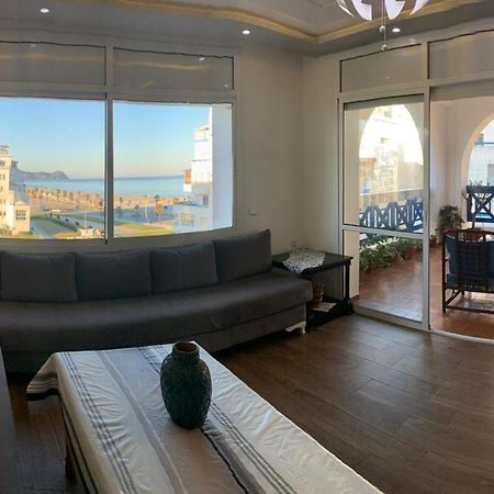 Duplex Vu Sur Mer Martil Bagian luar foto