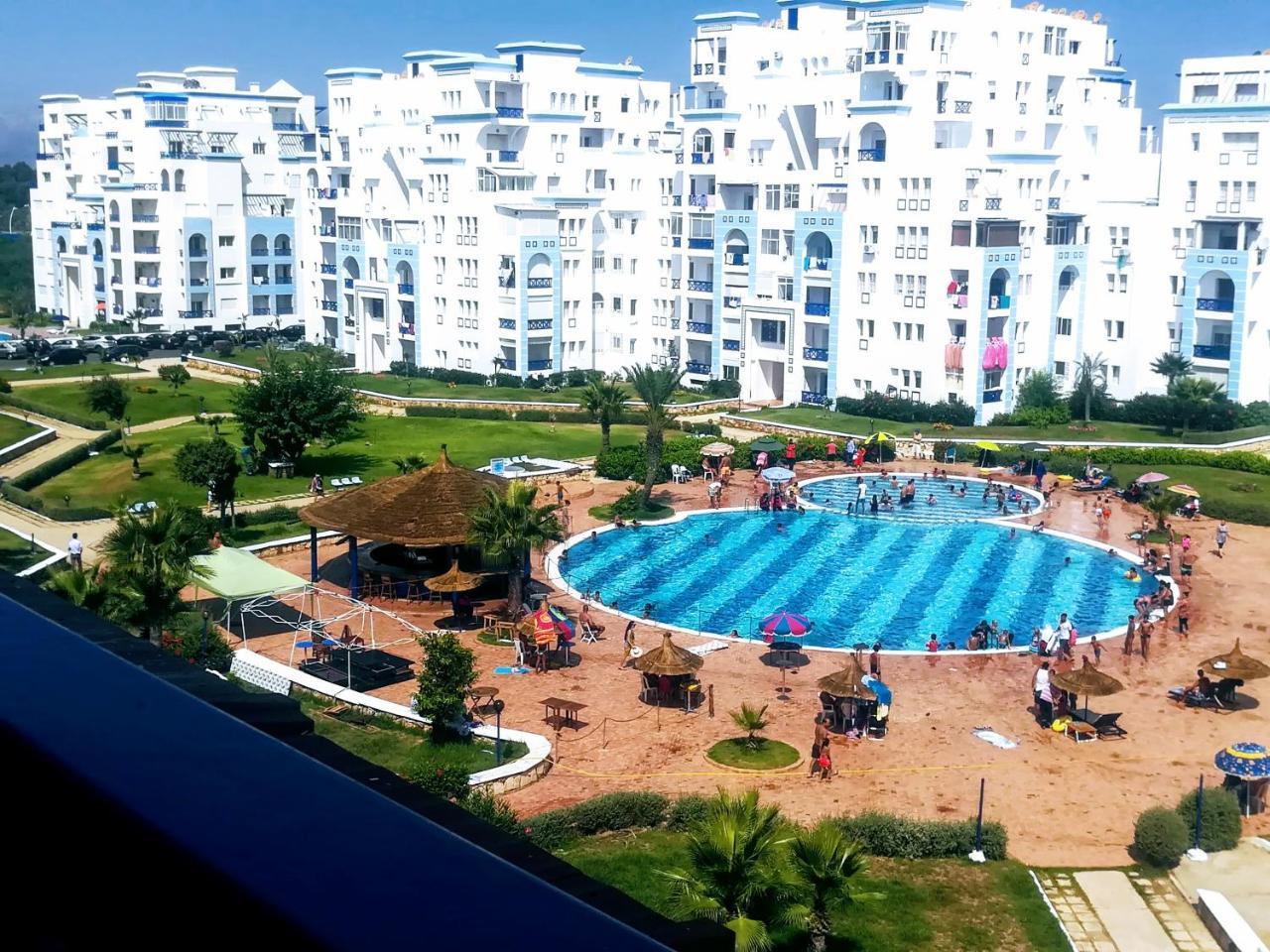 Duplex Vu Sur Mer Martil Bagian luar foto