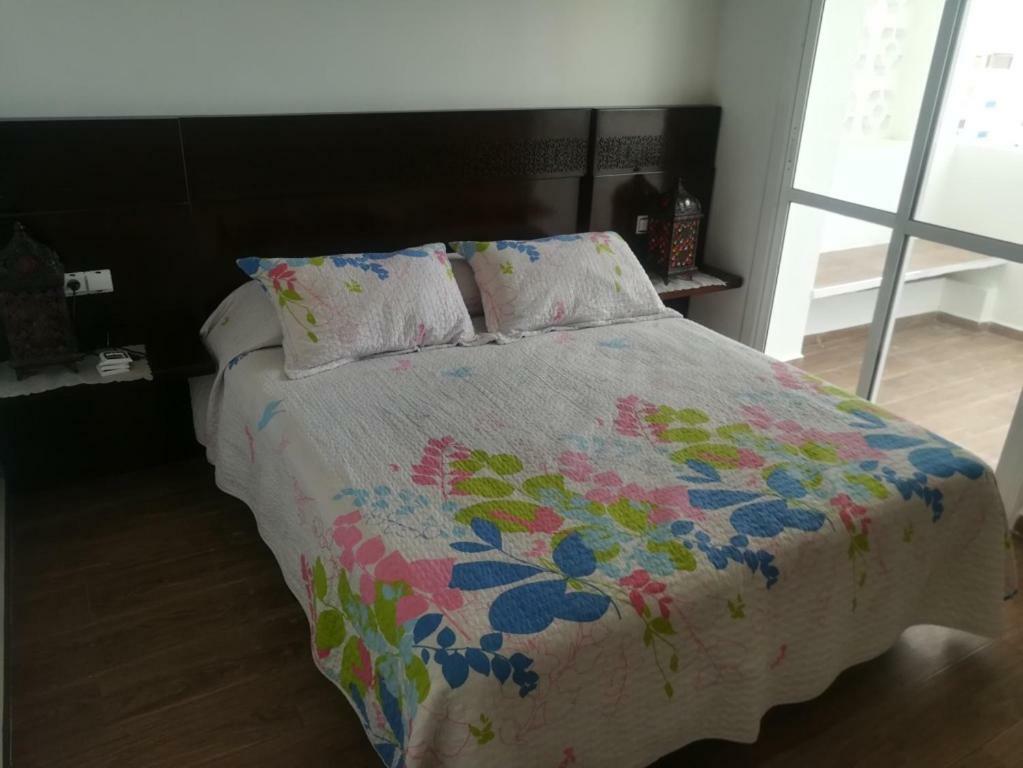 Duplex Vu Sur Mer Martil Bagian luar foto